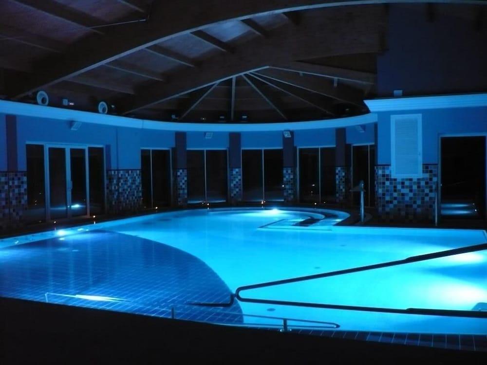 Hotel Balneario El Raposo Puebla de Sancho Pérez Εξωτερικό φωτογραφία