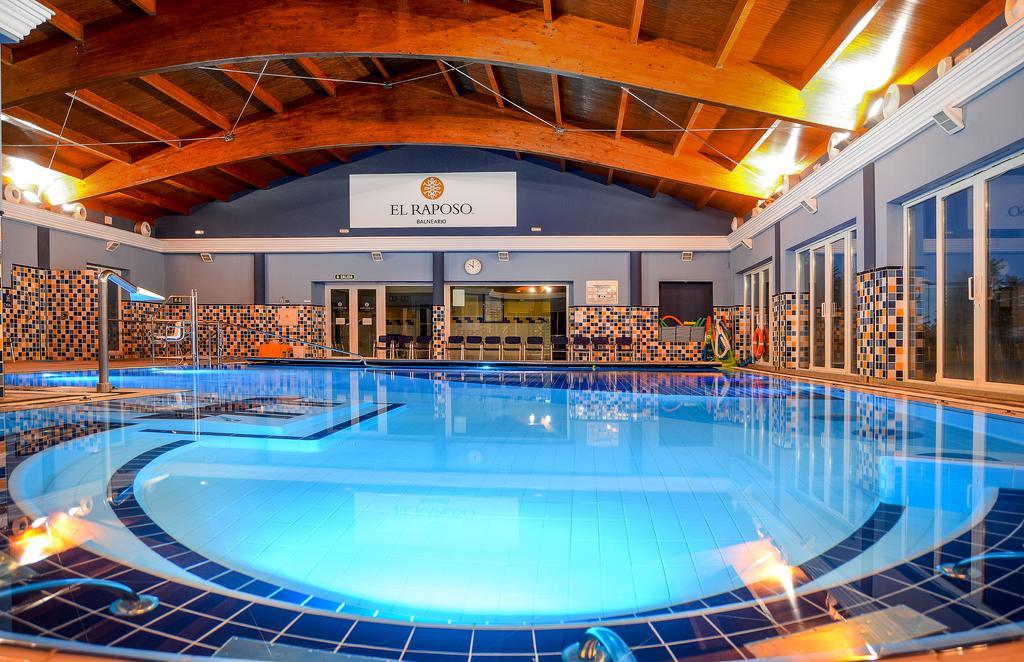 Hotel Balneario El Raposo Puebla de Sancho Pérez Εξωτερικό φωτογραφία