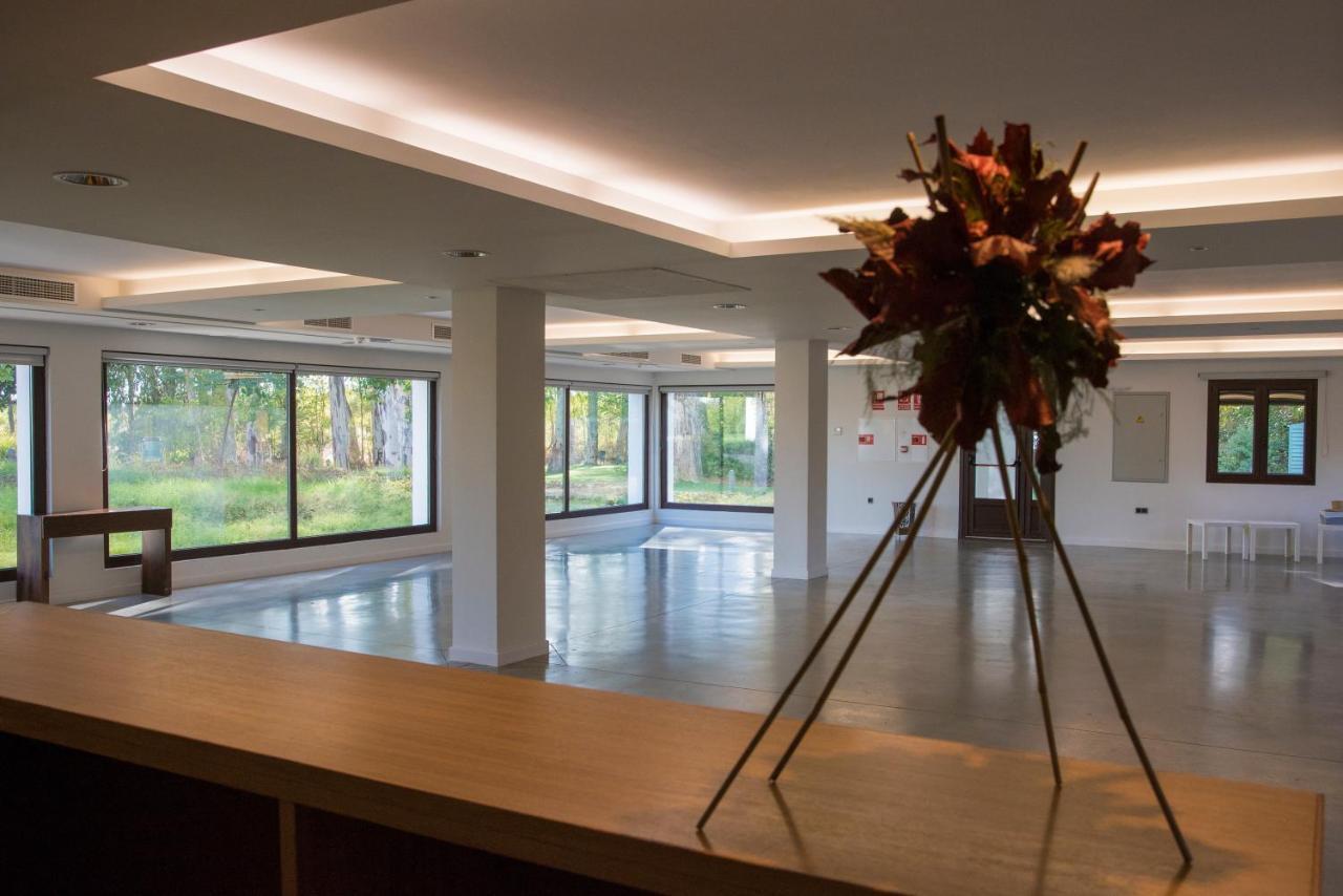Hotel Balneario El Raposo Puebla de Sancho Pérez Εξωτερικό φωτογραφία